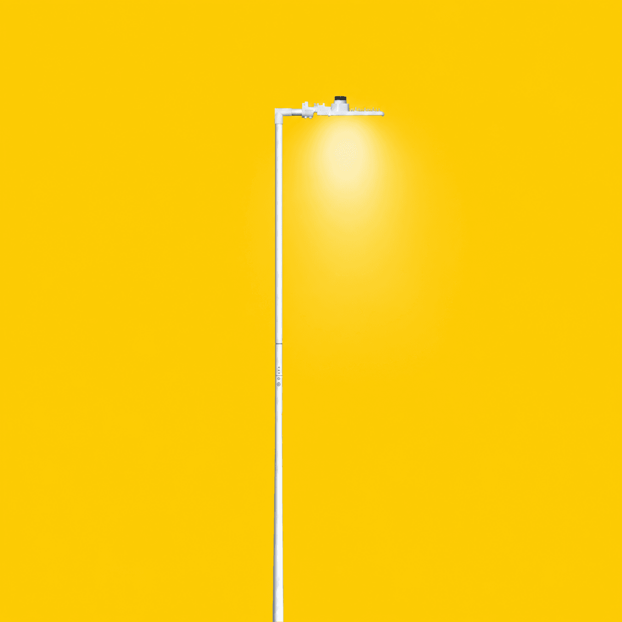 Poste Telecônico Reto Flangeado