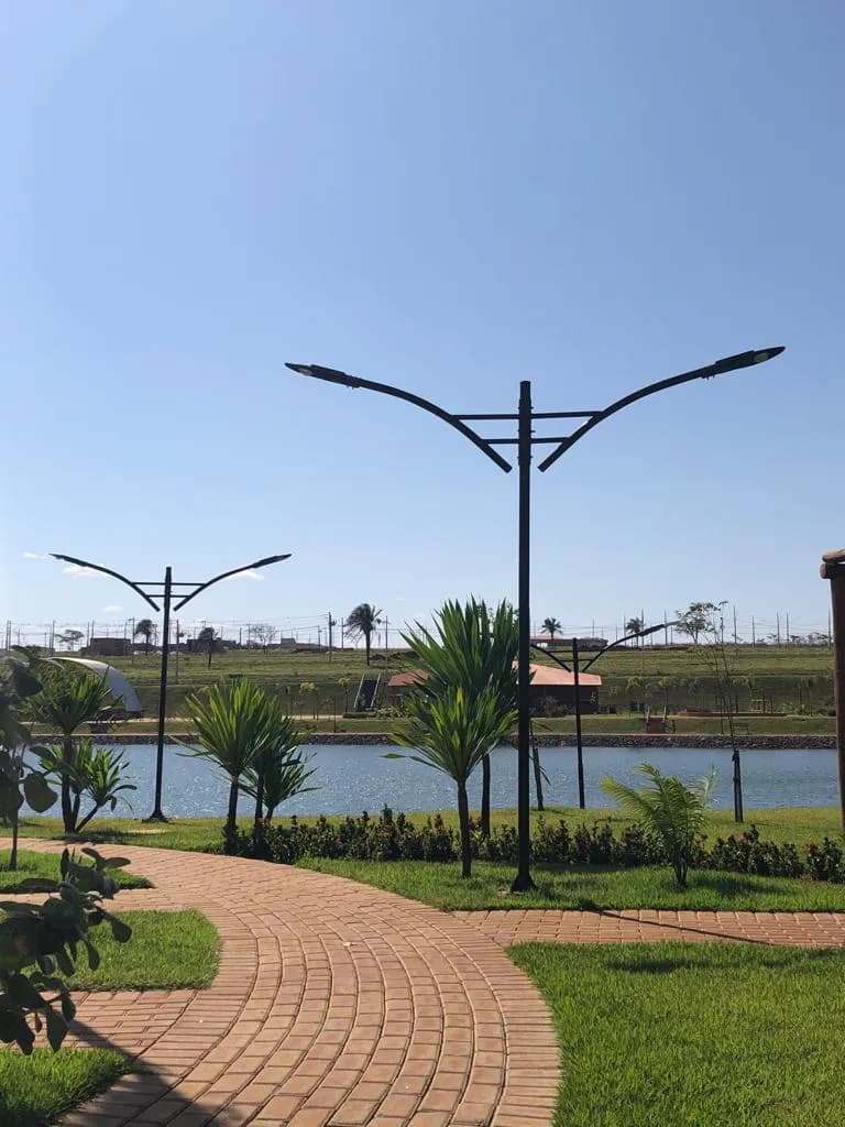 Praça do Lago
